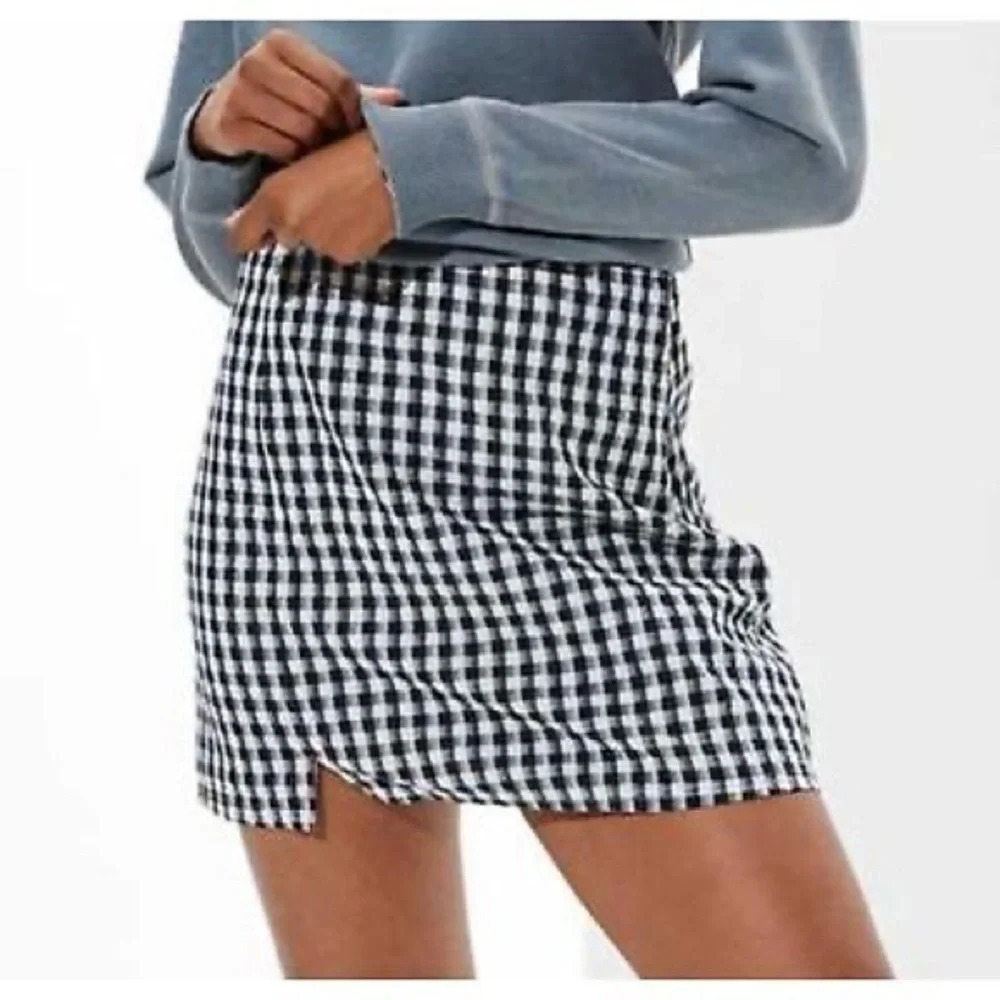 American Eagle Size Zip Gingham Mini Fitted Skirt size Small